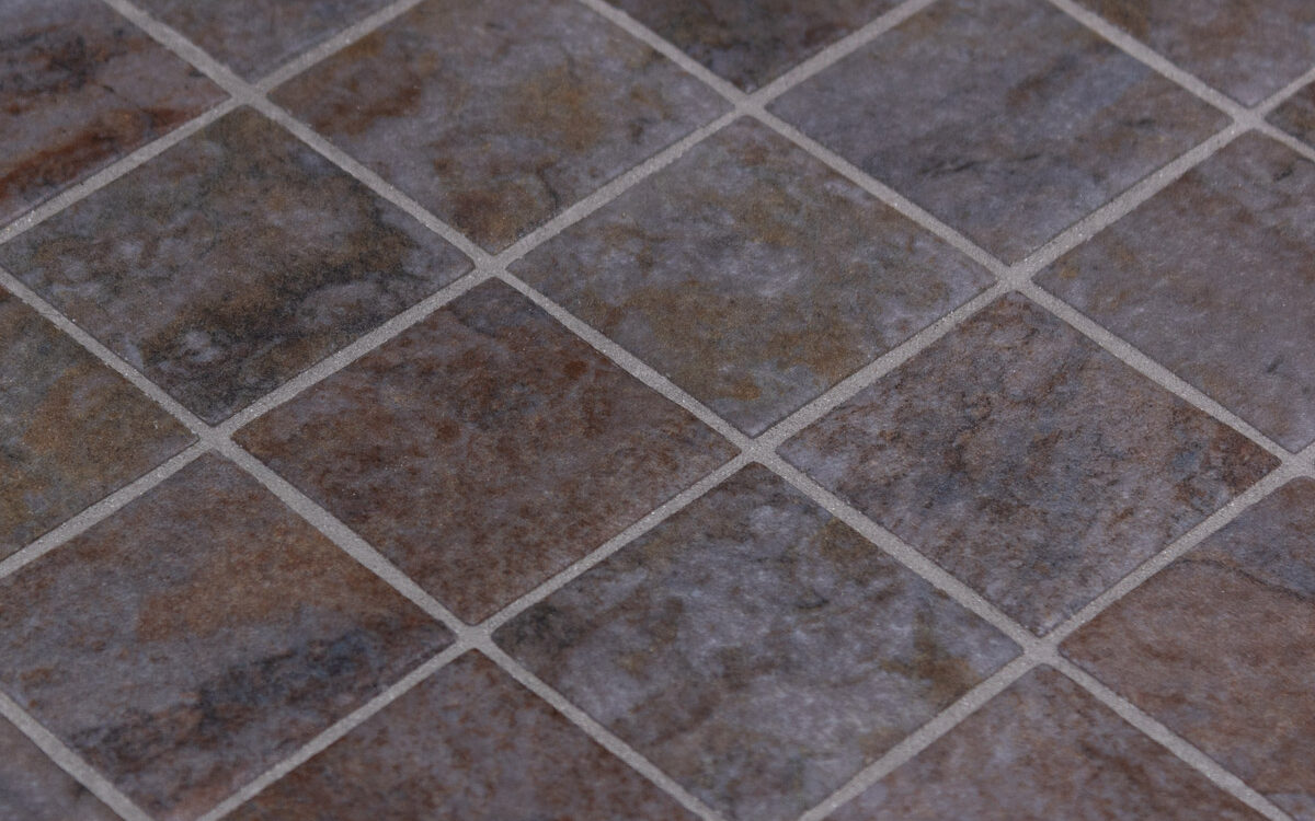 PENTA NEW SLATE MATTE_DET 1200X750 | ID Carrelage Quel revêtement de sol choisir pour une salle de bain ?